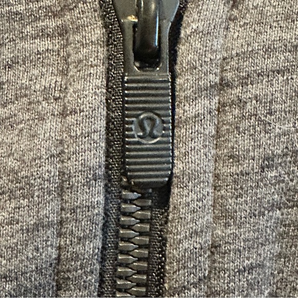 Lululemon Huddle and Hustle Jacket Womens Size 4 Gray Full Zip LW4AVDS Stretch - Picture 7 of 9